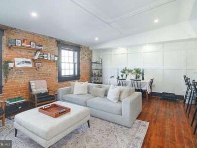 38 N Front St APT 4D, Philadelphia, PA, 19106