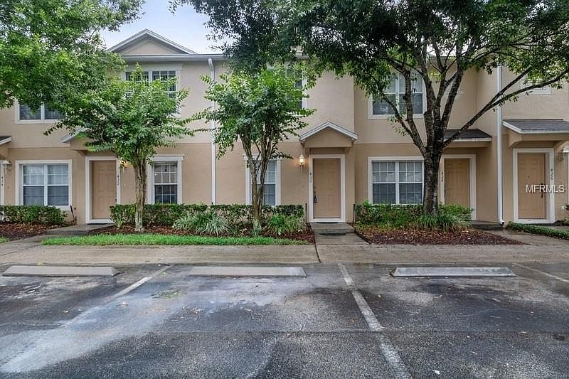 1st image of 430 Wilton Cir