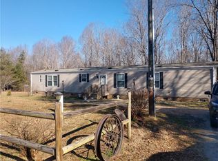 1048 Lovelace Rd, Pelham, NC 27311