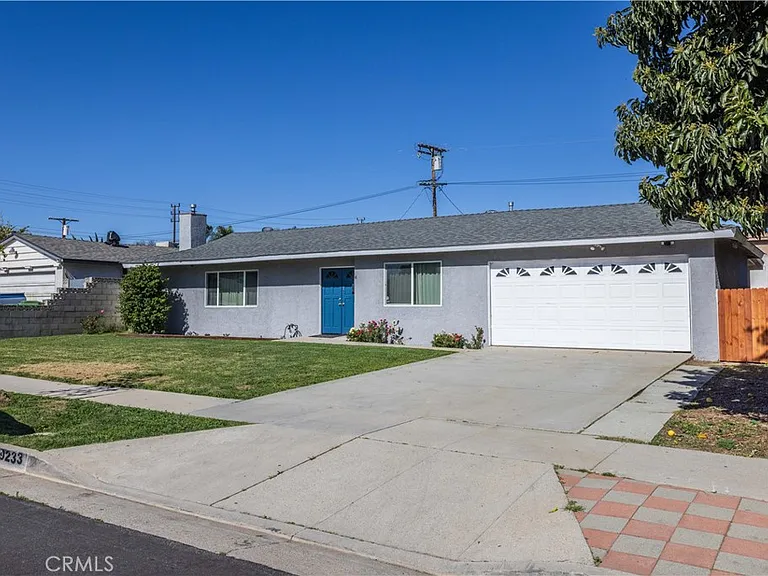 19233 Napa St — Photo 28