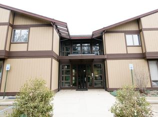 1312 Southwest Blvd #203, Jefferson City, MO 65109