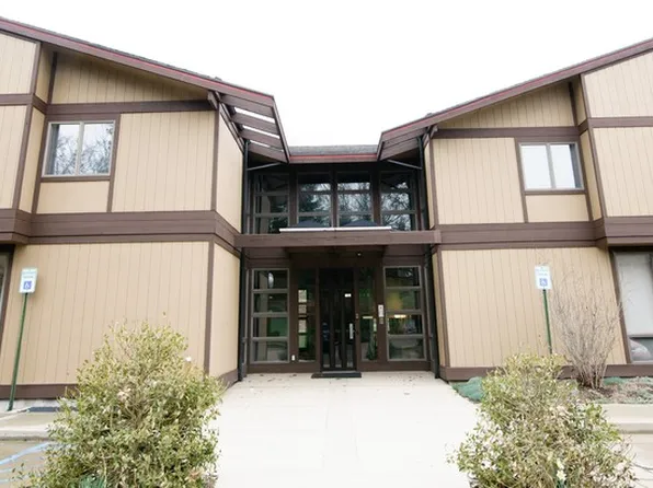 1312 Southwest Blvd #203, Jefferson City, MO 65109