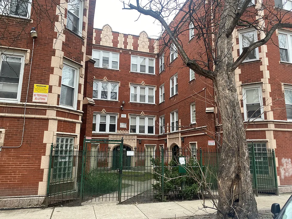 5001 W Monroe St