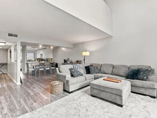 750 Lincoln Rd APT 47, Yuba City, CA 95991