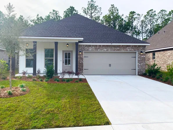19 Apollo Ave W, Freeport, FL 32439