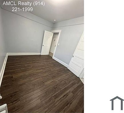 5th image of 127 Stanley Ave APT 2
