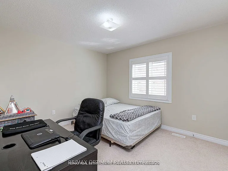 3 Bittersweet Rd — Photo 31