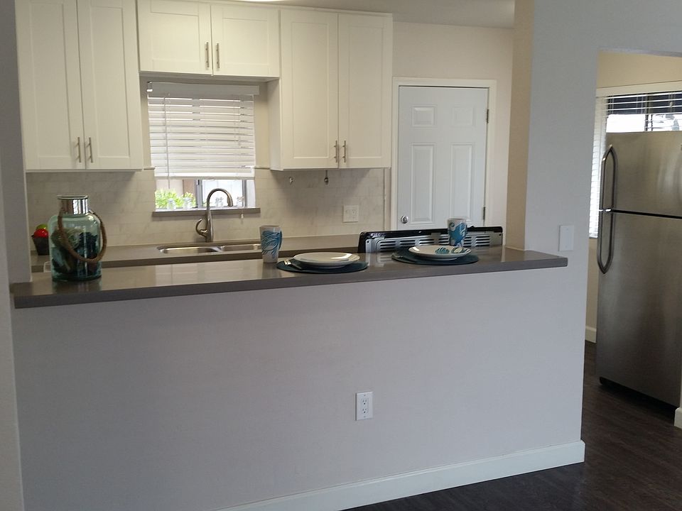 1st image of 5451 E 2nd St APT 2