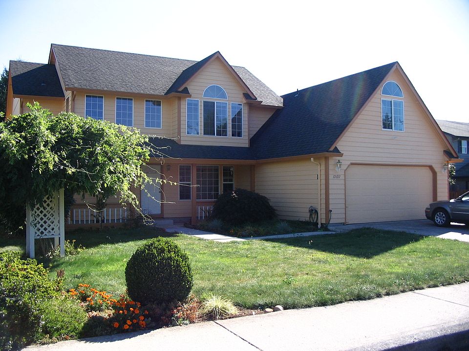 1st image of 10107 NE 11th St