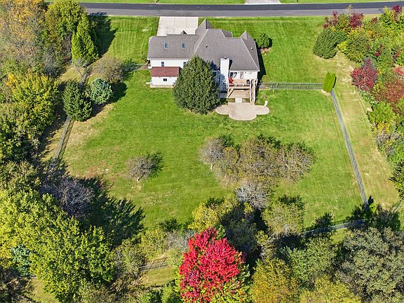 2nd image of 2420 N 4080th Rd