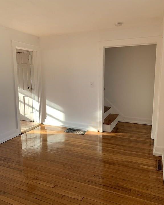 1st image of 803 Southern Artery #1