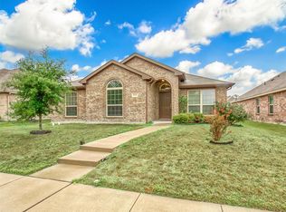 1941 Rainwater Way, Lancaster, TX 75146