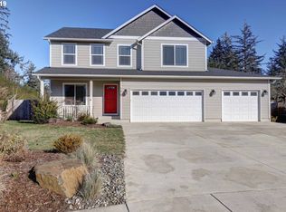 170 SW Kalmia Ave, Warrenton, OR 97146