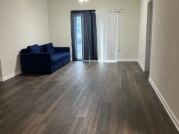 5th image of 4966 Key Lime Dr Unit 101