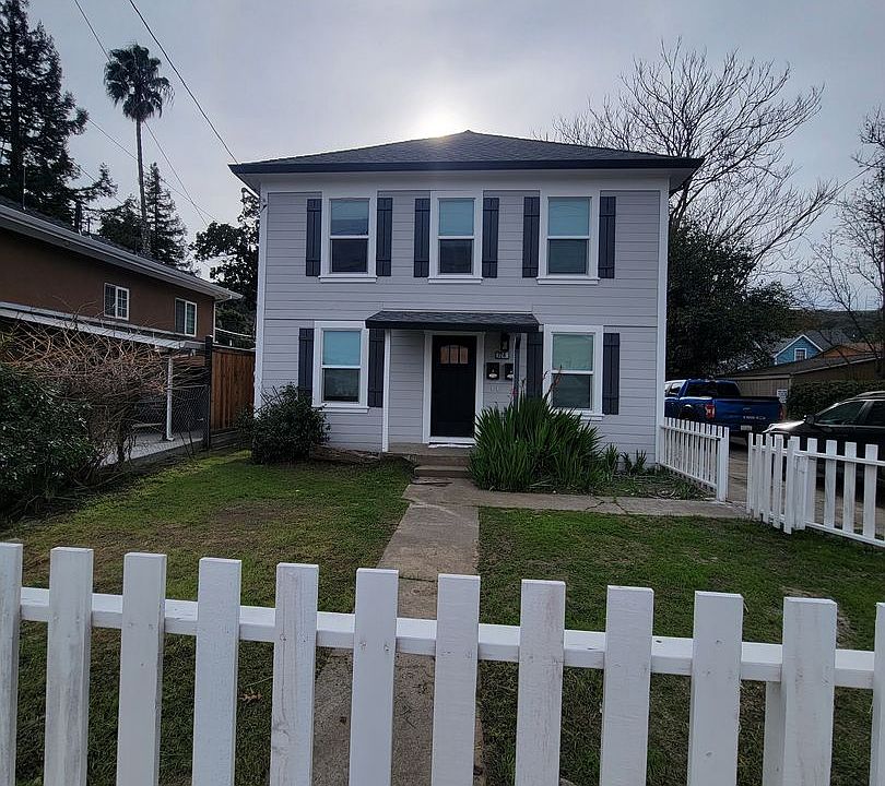 1st image of 724 Berrellesa St APT A