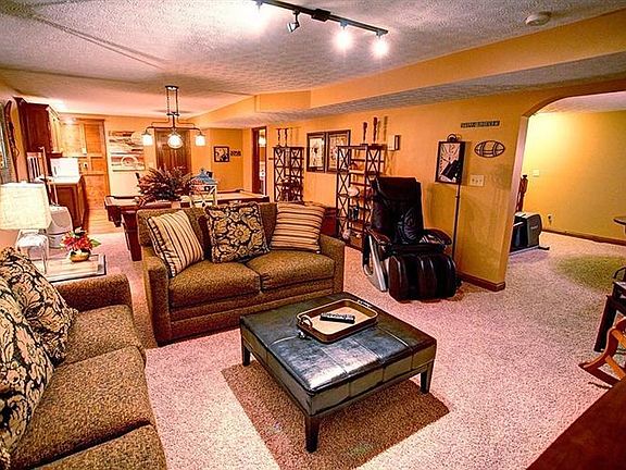 4th image of 4244 Mona Cir