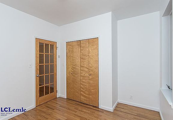 3rd image of 218 E 81st St APT 2D