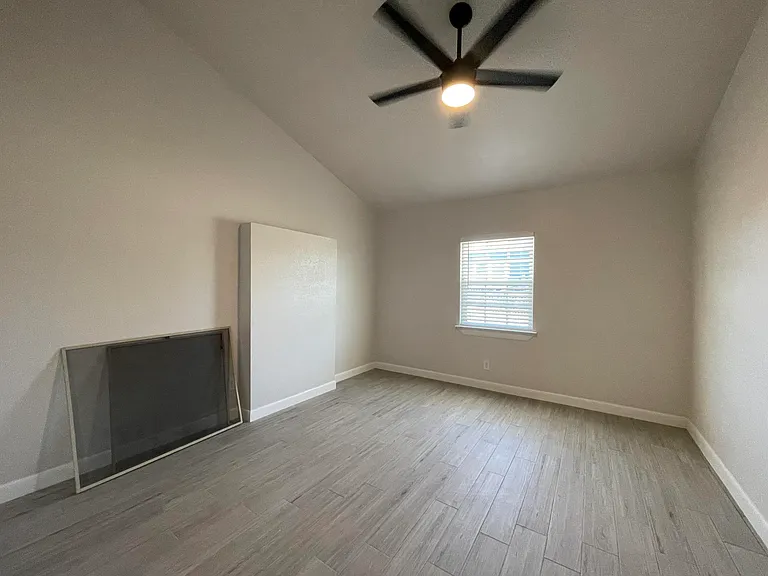 330 Plantation — Photo 15