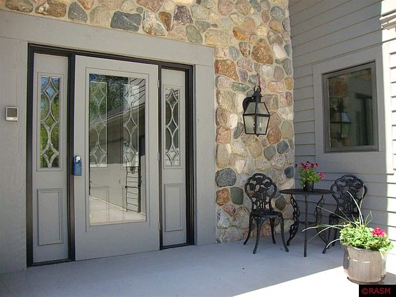 2nd image of 134 Maple Park Dr