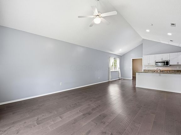 5th image of 5392 Pond View Dr