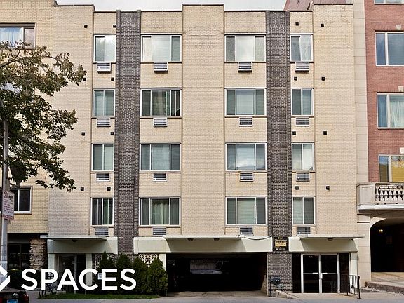 5th image of 516 W Melrose St #2O4