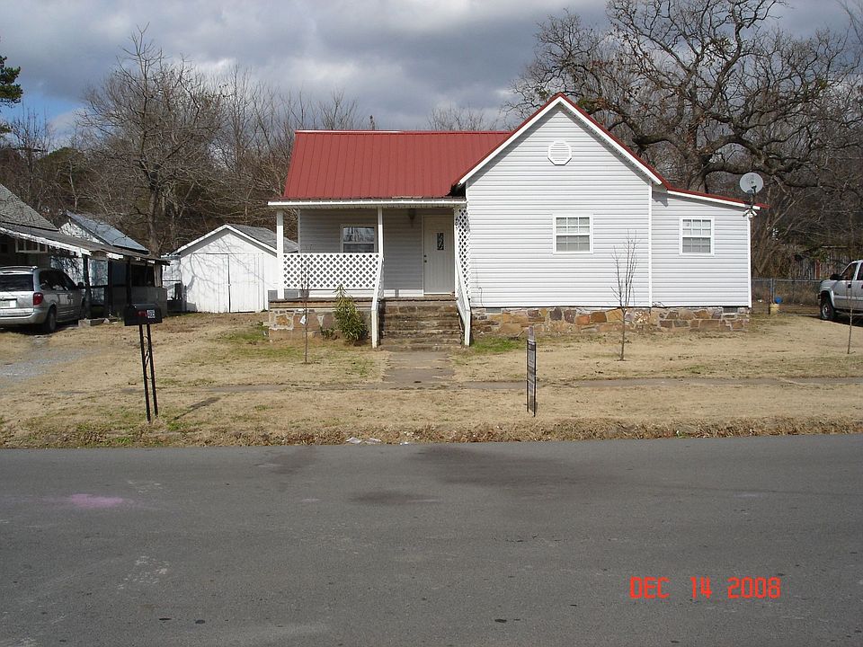 1st image of 405 E Blair Ave