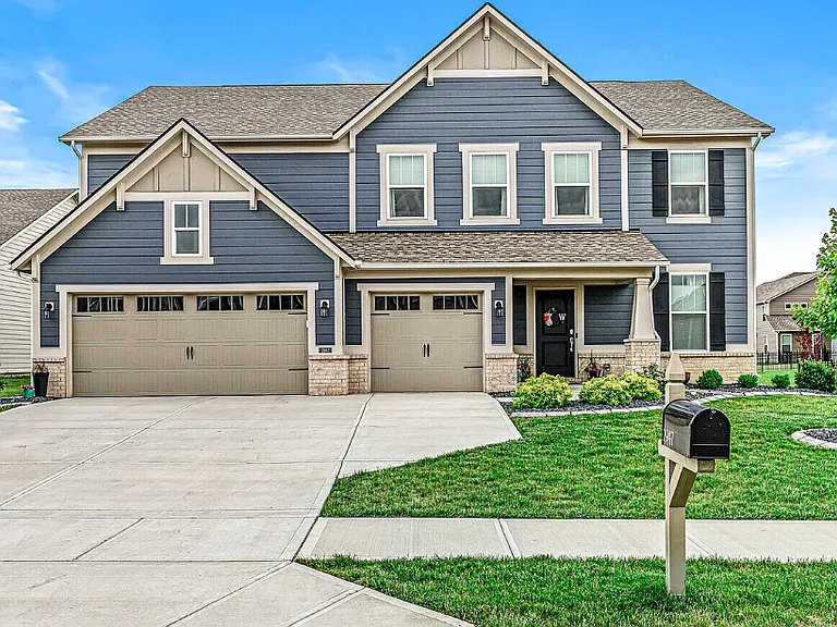2947 Sage Ct — Photo 1