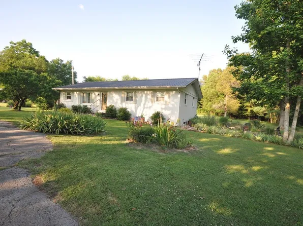 759 State Route 818 N, Princeton, KY 42445