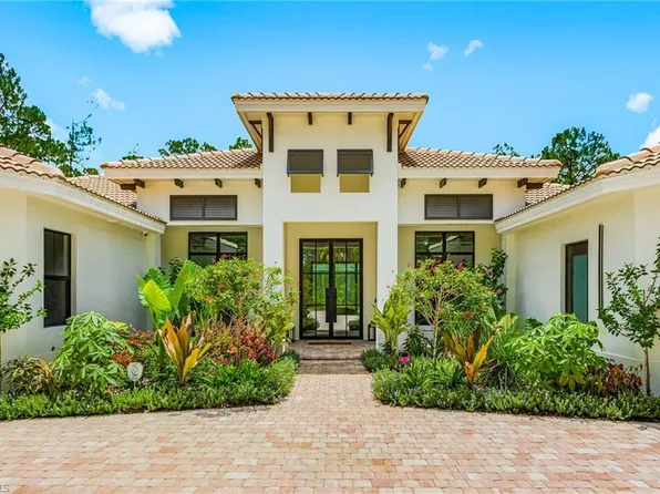 618 31st St NW, Naples, FL 34120