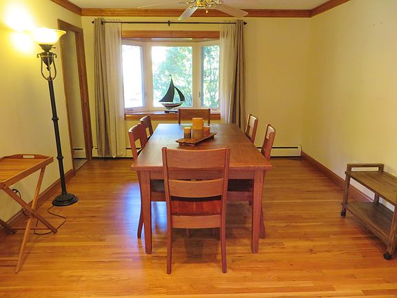 3rd image of 104 Richmond Dr
