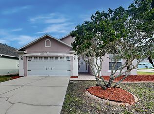 14335 Moon Flower Dr, Tampa, FL 33626