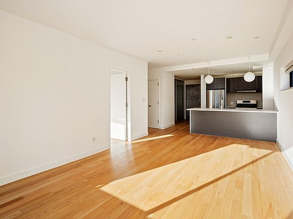 5th image of 10-55 47th Ave #3G