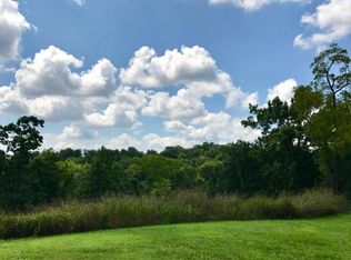 1554 E River Oaks Ln, Springfield, MO 65804