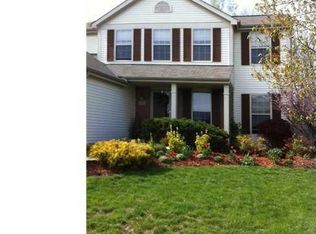 2212 Birch Bark Trl, Grove City, OH