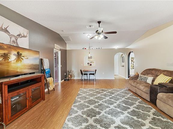 3rd image of 5210 Silver Thistle Ln