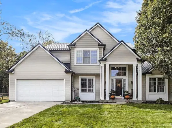 52051 Falcon Chase Dr, Granger, IN 46530