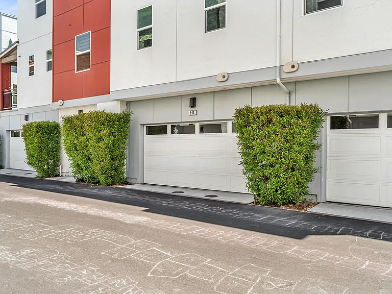223 Baja Rose St — Photo 5