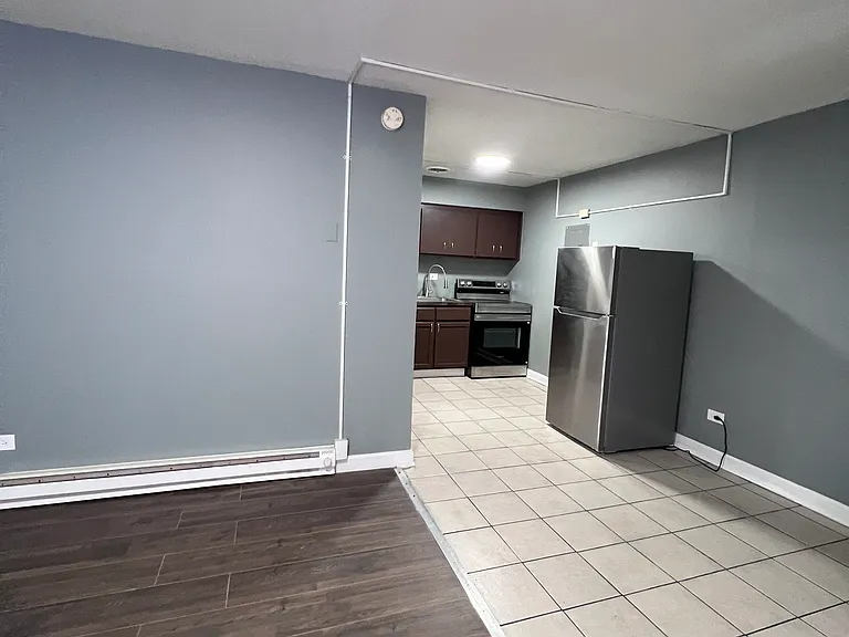 8627 S Ingleside Ave #2F — Photo 6