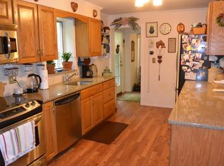 5 King Hill Ct, Denville, NJ 07834