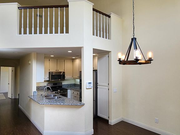 3rd image of 11259 Provencal Pl