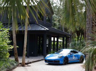 805 24th Ave NW, Naples, FL 34120