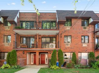 7142 163rd St #2F, Flushing, NY 11365