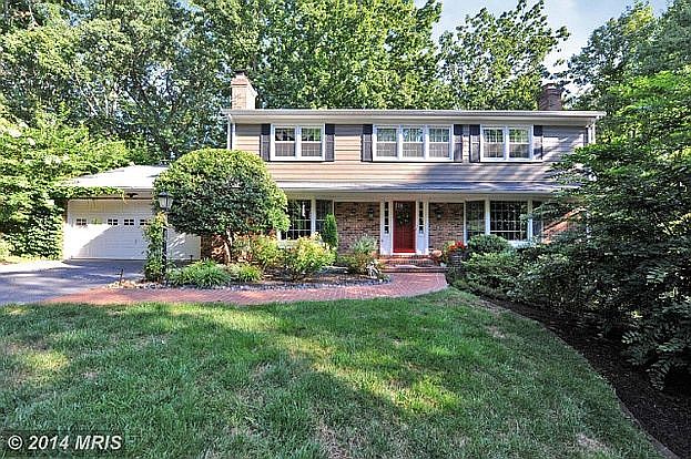 1st image of 1722 Hollinwood Dr