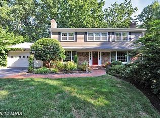 1722 Hollinwood Dr, Alexandria, VA 22307