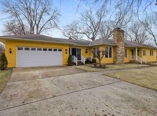 811 Mary Ct, Marengo, IL 60152