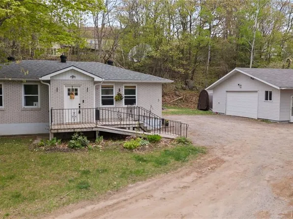 5 Wilshier Blvd, Bracebridge, ON P1L 1K9