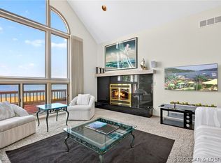 609 Point Charles Rd, Sunrise Beach, MO 65079