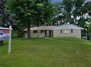 352 Clever Rd, Mc Kees Rocks, PA 15136