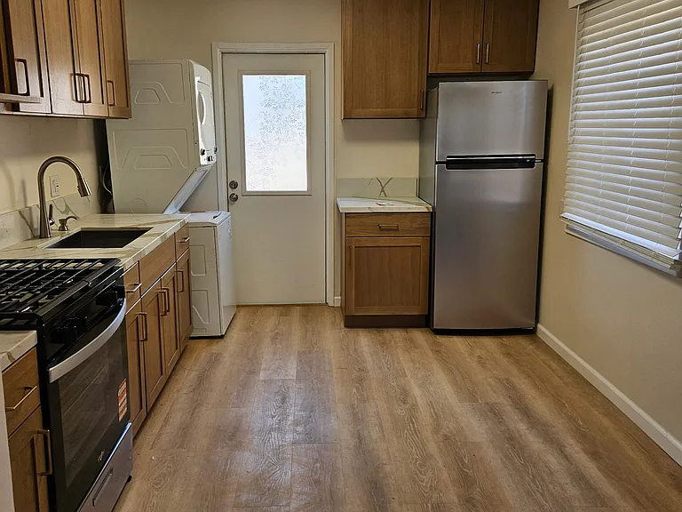 3434 Clairemont Mesa Blvd — Photo 7