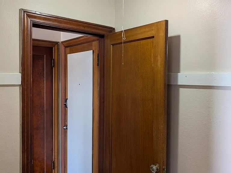 Maxwell Apartments — Photo 19